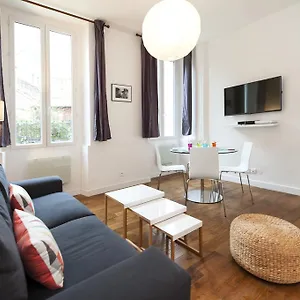 https://pick-a-flat-residence-mornay.fr-paris.fr