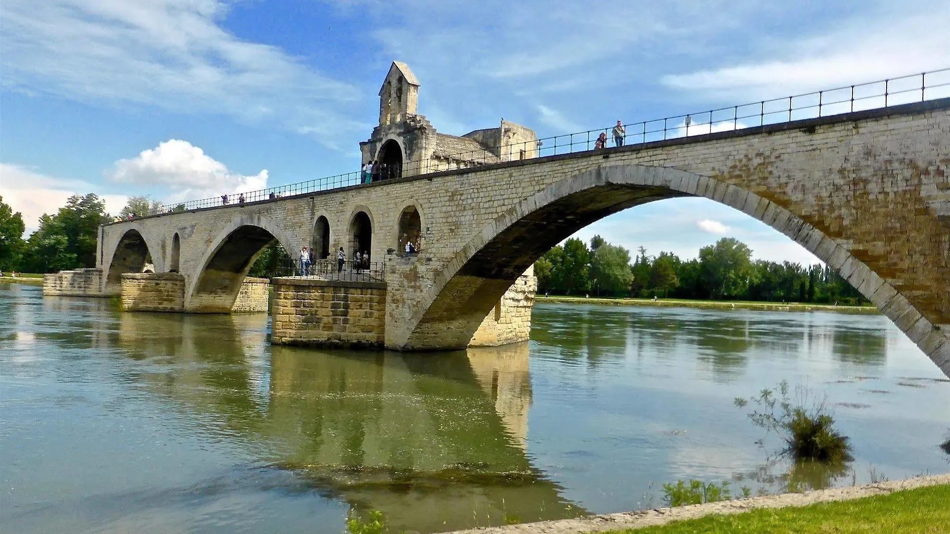 Отель Premiere Classe Avignon Parc Des Expositions 0*,